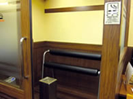 The smoking room at Beer Hall Lion Sotetsu Branch